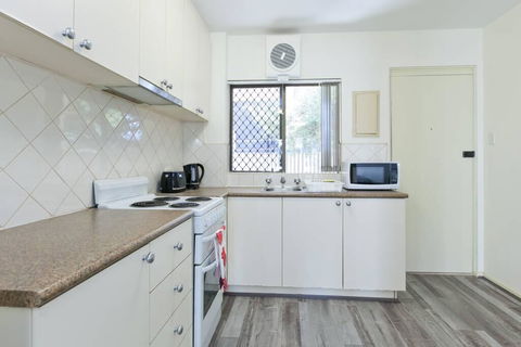 South Perth Perfect Location Free WIFI & Parking - Holiday Great Ocean Road 2
