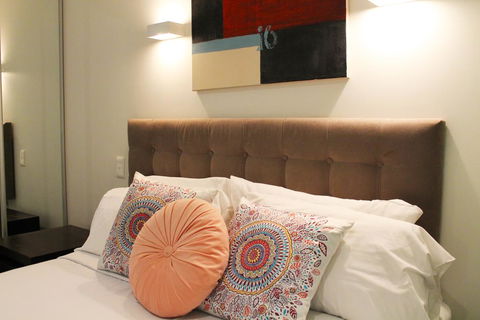 SOUTHBANK Arts+Culture , Central, City View, Pool, Gym - Holiday Great Ocean Road 1