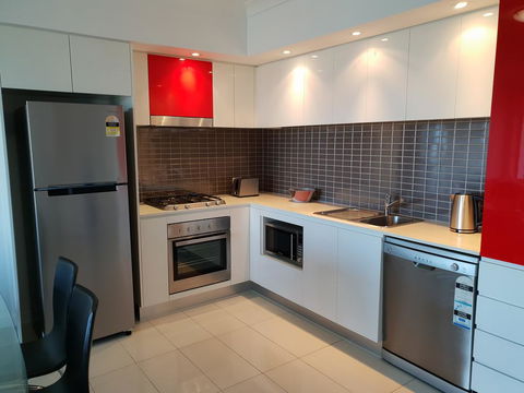 Southport Central Residences With Ocean Views - Holiday Great Ocean Road 2