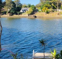 Spacious 2 Bedroom Beach Side Apartment - Close to shopping Centre with Coles Health Food Shop Sushi Pizza Cafes Hairdresse - Holiday Great Ocean Road
