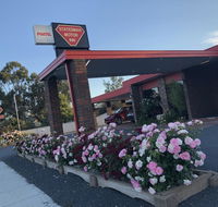 Statesman Motor Inn - Holiday Great Ocean Road