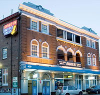 Strathfield Hotel - Holiday Great Ocean Road
