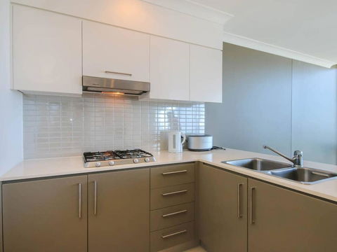 Stylish 3 Bedroom Apartment In Goldcoast - Holiday Great Ocean Road 3