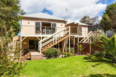 Sunningdale Beach House 12 - Holiday Great Ocean Road 0
