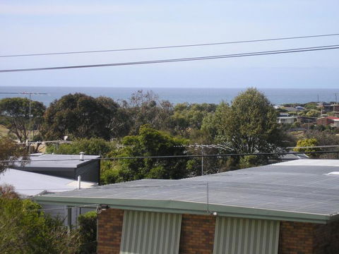 Sunningdale Beach House 16 - Holiday Great Ocean Road 1