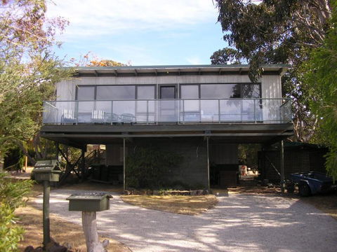 Sunningdale Beach House 16 - Holiday Great Ocean Road 0