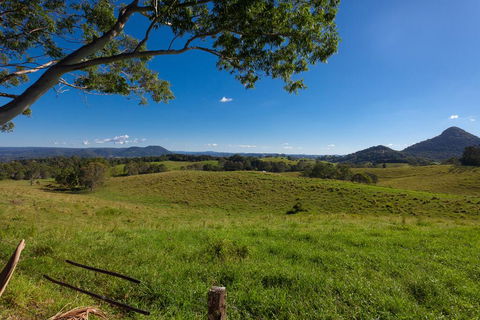 Sunrise At Sanquar, Noosa Hinterland - Holiday Great Ocean Road 1