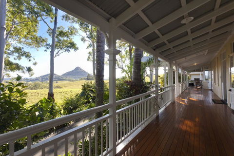 Sunrise At Sanquar, Noosa Hinterland - Holiday Great Ocean Road 3