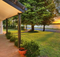 Tara Downs on Lake Albert - Holiday Great Ocean Road