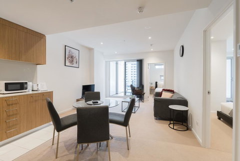 Tasha's Apartments On Morphett - Holiday Great Ocean Road 2