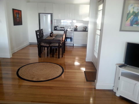 Harbour View Apartments - Holiday Great Ocean Road 17
