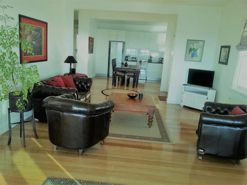 Harbour View Apartments - Holiday Great Ocean Road 24