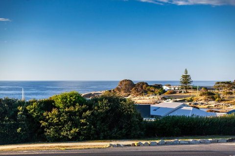Beachfront Bicheno - Holiday Great Ocean Road 22
