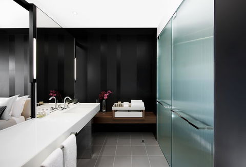 Crown Metropol Melbourne - Holiday Great Ocean Road 6