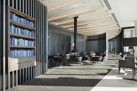 Crown Metropol Melbourne - Holiday Great Ocean Road 17
