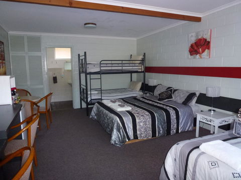 The Grampians Motel - Holiday Great Ocean Road 35