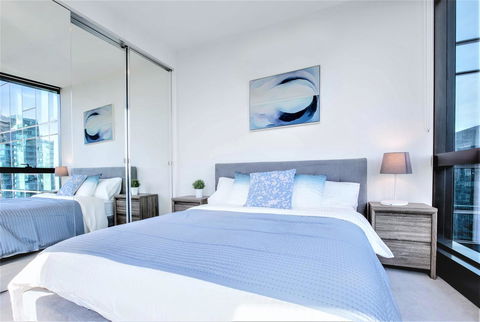 New Eureka 108 Hotel Apartments - Holiday Great Ocean Road 5