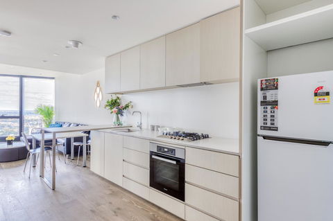New Eureka 108 Hotel Apartments - Holiday Great Ocean Road 4