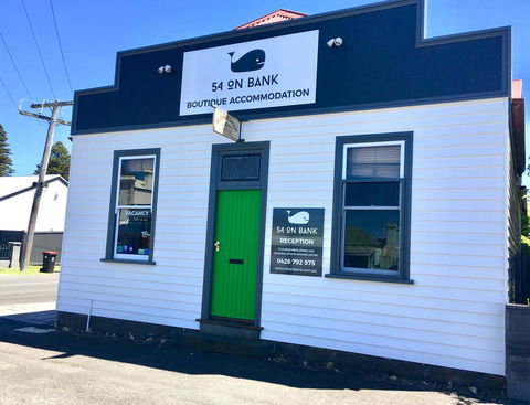 54 On Bank - Holiday Great Ocean Road 0