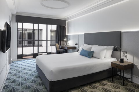 The Savoy Hotel On Little Collins Melbourne - Holiday Great Ocean Road 16