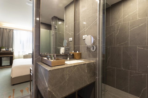 Novotel Melbourne Central - Holiday Great Ocean Road 23