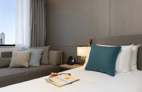 Novotel Melbourne Central - Holiday Great Ocean Road 3