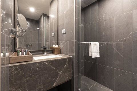 Novotel Melbourne Central - Holiday Great Ocean Road 6