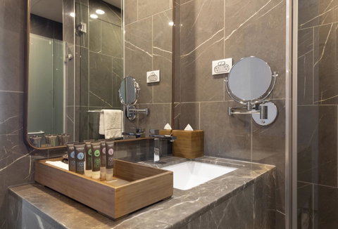 Novotel Melbourne Central - Holiday Great Ocean Road 5