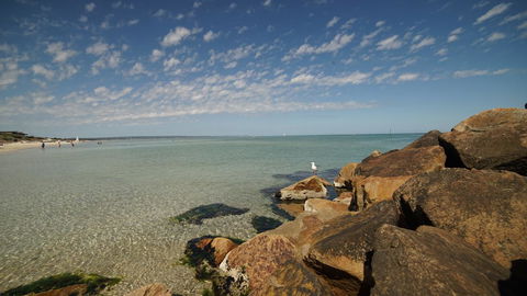 Waterfront Retreat - Holiday Great Ocean Road 32