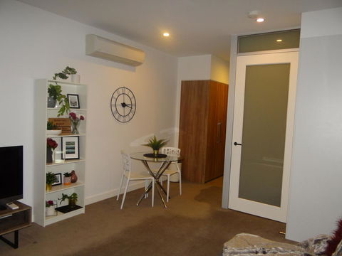 Amazing Accommodations: Vogue - Holiday Great Ocean Road 4