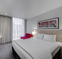 Travelodge Hotel Melbourne Docklands - Holiday Great Ocean Road