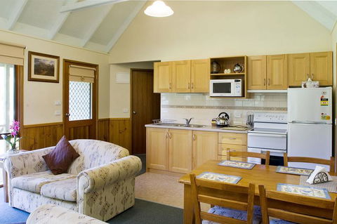 Shady Brook Cottages - Holiday Great Ocean Road 2