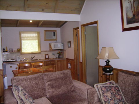Shady Brook Cottages - Holiday Great Ocean Road 22