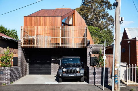 Richmond Â· 3 Level Architecturally Designed Richmond House - Holiday Great Ocean Road 15