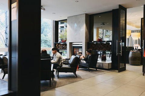 Crowne Plaza Melbourne Carlton, An IHG Hotel - Holiday Great Ocean Road 27
