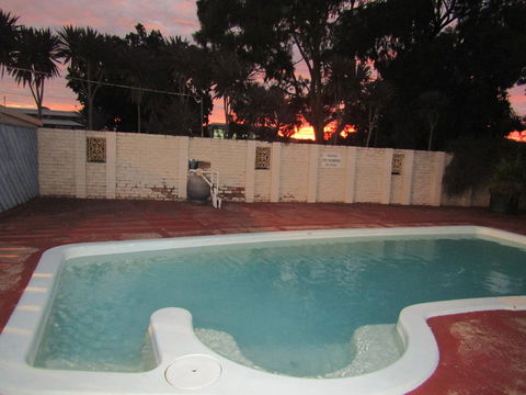 Twin City Motor Inn - Holiday Great Ocean Road 18