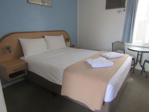 Twin City Motor Inn - Holiday Great Ocean Road 38