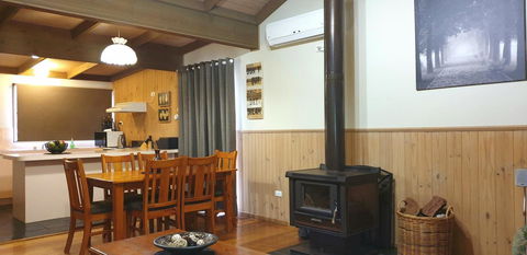 Day Dream Cottage - Holiday Great Ocean Road 2