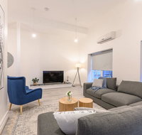 Unique 3 Bedroom Central CBD Townhouse - Holiday Great Ocean Road