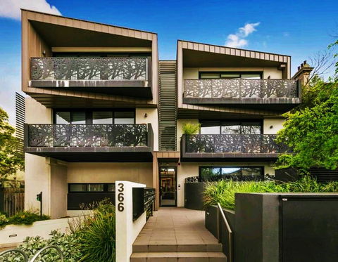 Apartments In Richmond Church St Near MCG - Holiday Great Ocean Road 4