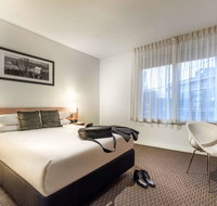 ibis Melbourne Hotel and Apartments - Holiday Great Ocean Road