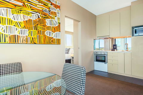 Novotel Melbourne Preston - Holiday Great Ocean Road 29