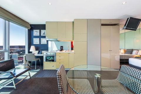 Novotel Melbourne Preston - Holiday Great Ocean Road 26