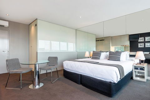Novotel Melbourne Preston - Holiday Great Ocean Road 16