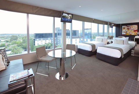 Novotel Melbourne Preston - Holiday Great Ocean Road 2