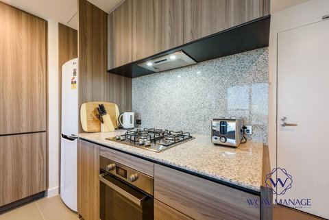 WOW Apartment On Lonsdale - Holiday Great Ocean Road 9