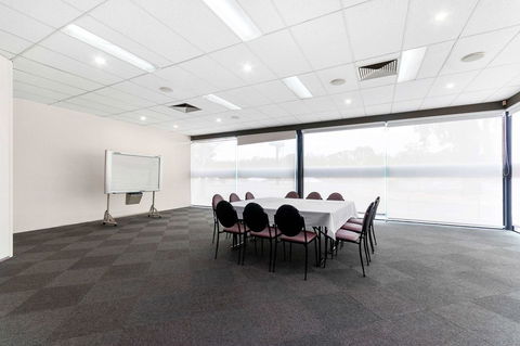 Quality Inn & Suites Traralgon - Holiday Great Ocean Road 7
