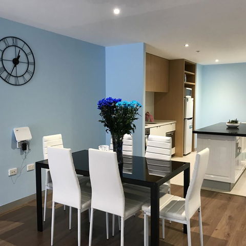 Stunning Home In Melbourne CBD - Holiday Great Ocean Road 4