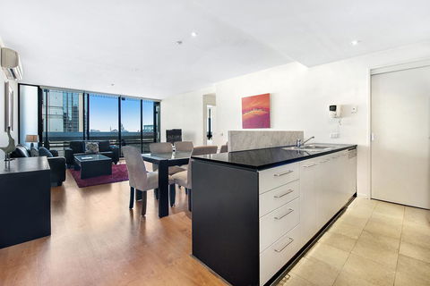 ULTIQA Little Collins (located At The Hero Apartment Building) - Holiday Great Ocean Road 19
