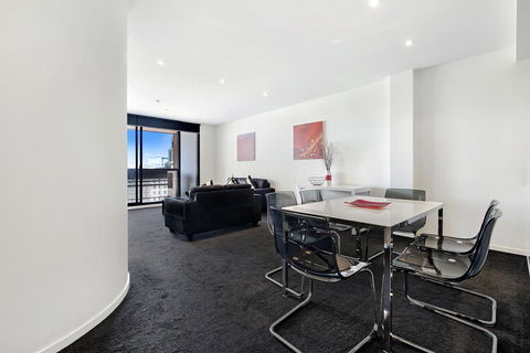 ULTIQA Little Collins (located At The Hero Apartment Building) - Holiday Great Ocean Road 33